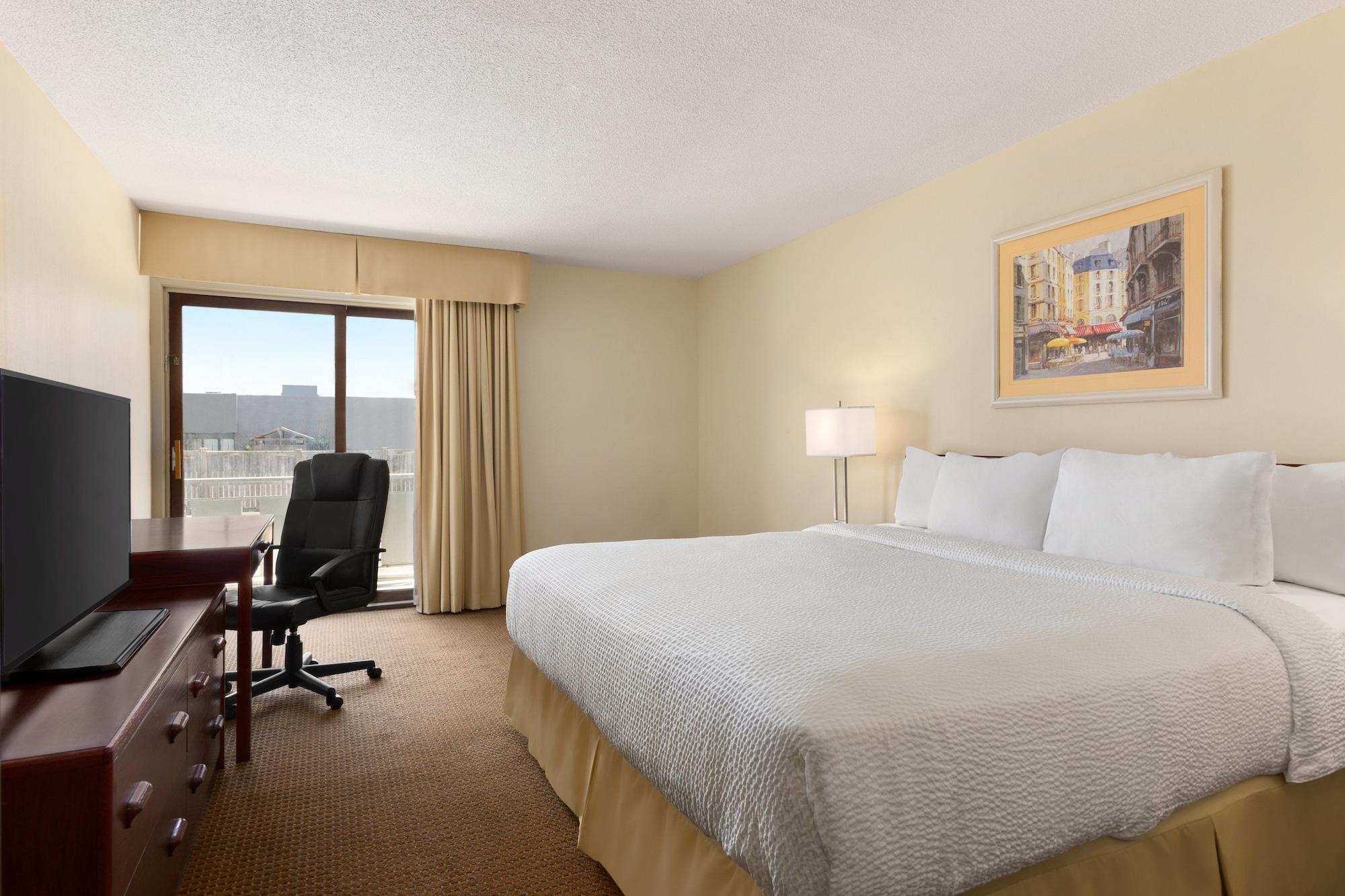 Days Inn By Wyndham London Ngoại thất bức ảnh